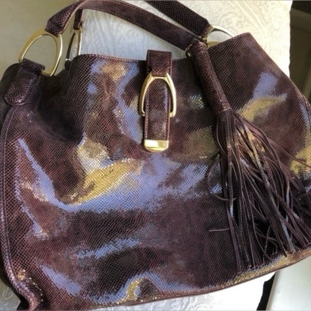 Gili Exotic Stirrup Hobo